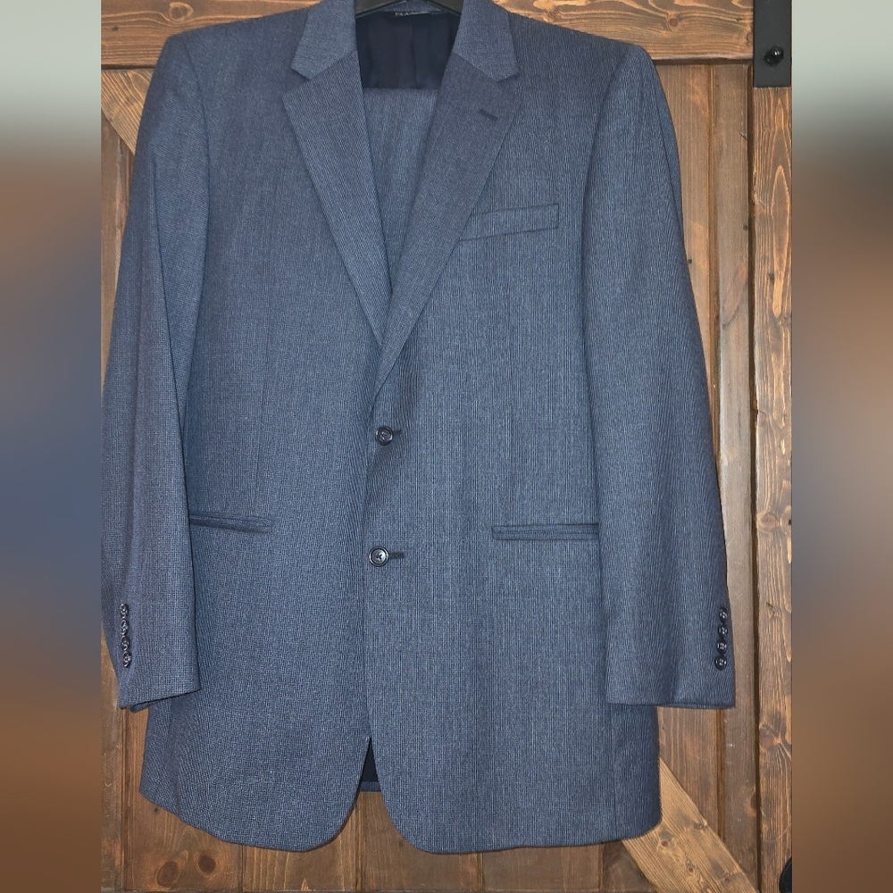 Jos A Bank Wool Cashmere Dark Blue Grey Black Houndstooth Check Suit 42L 36/31